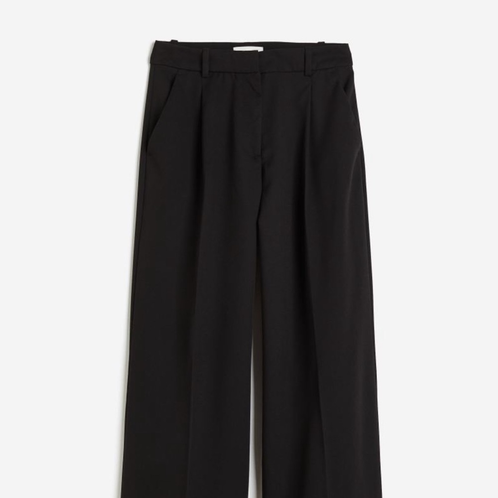 Black Straight Leg Pants